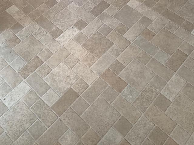 858 Stockbridge Road Columbus, OH 43207 - Photo 14 of 25 Gallery Image 14