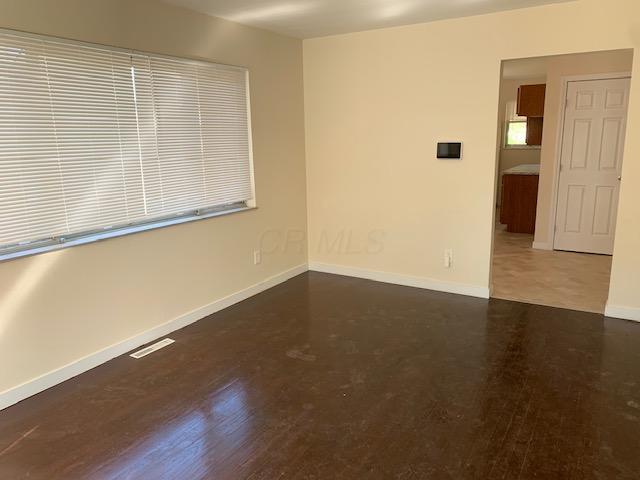 858 Stockbridge Road Columbus, OH 43207 - Photo 8 of 25 Gallery Image 8