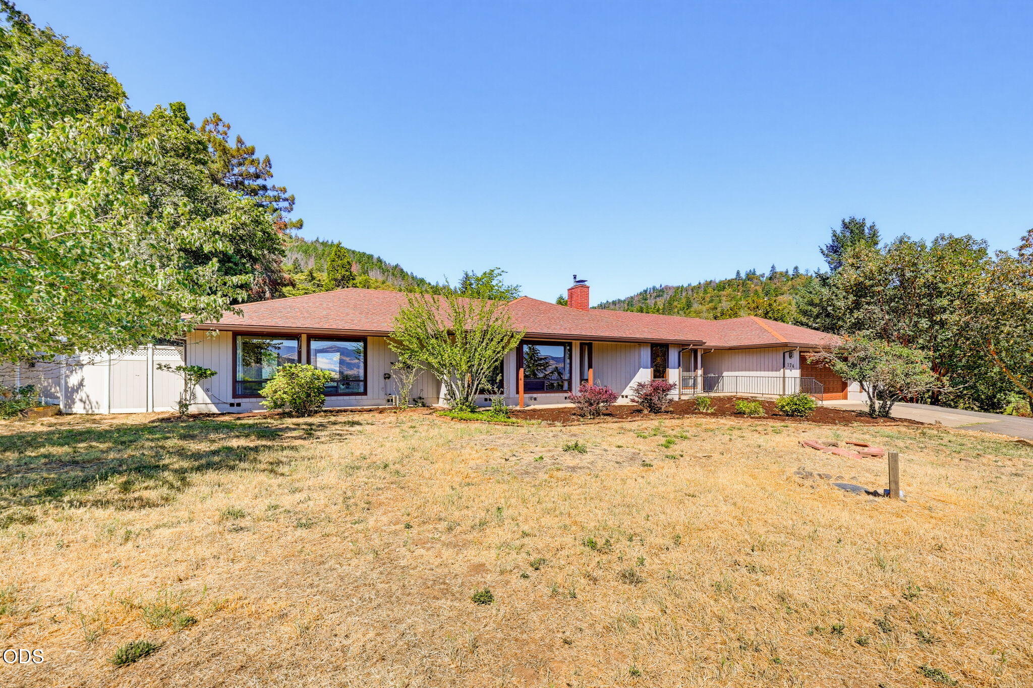 174 Hummingbird Lane Talent, OR 97540 - Photo 60 of 101