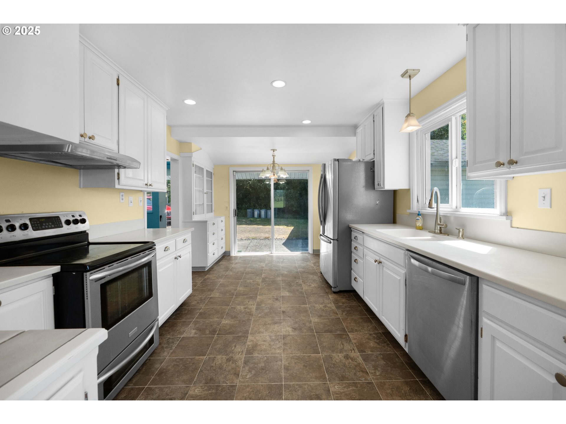 90609 Lewis And Clark Road Astoria, OR 97103 - Photo 19 of 38 Gallery Image 19