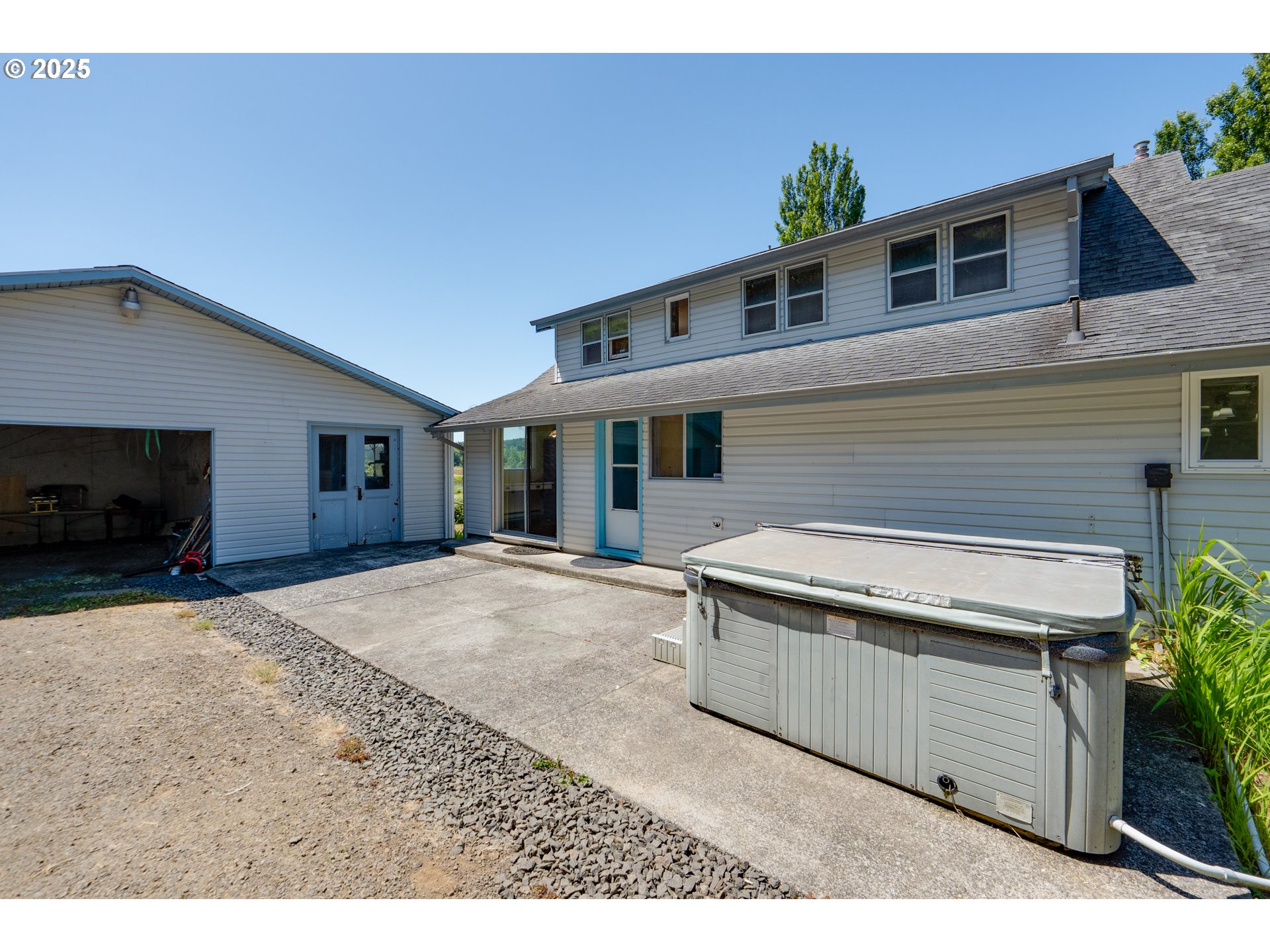 90609 Lewis And Clark Road Astoria, OR 97103 - Photo 8 of 38 Gallery Image 8