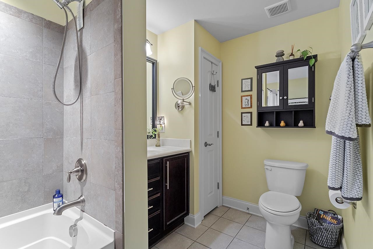 954 Carolina Bell Road, Unit 954 Apex, NC 27502 - Photo 19 of 26 Guest Bathroom