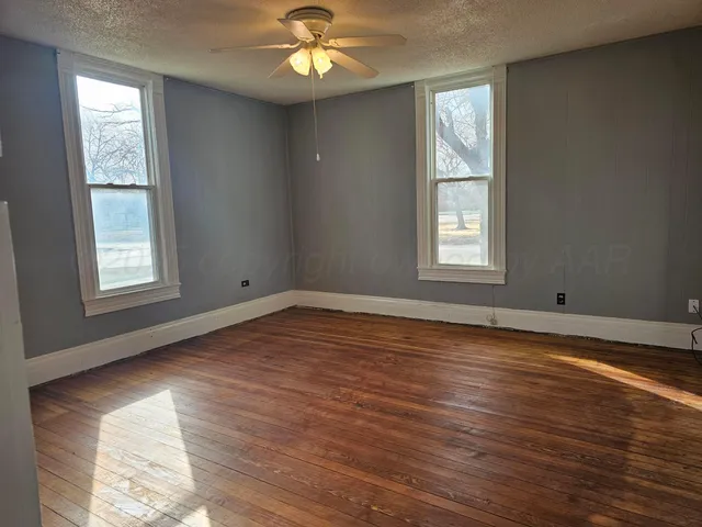 $149,000 | 510 Ave C Northwest, Childress, TX 79201