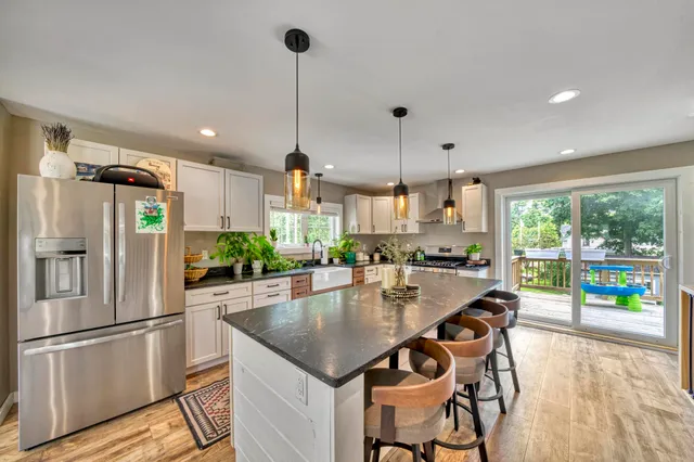 $399,000 | 86 Chestnut Street, Claremont, NH 03743