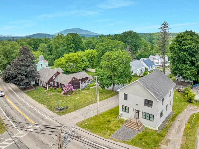 $399,000 | 86 Chestnut Street, Claremont, NH 03743