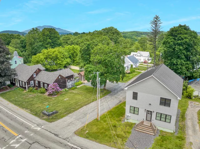 $399,000 | 86 Chestnut Street, Claremont, NH 03743