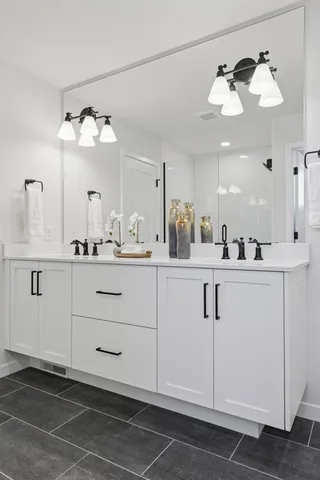 $649,900 | 10030 Corral Way, Victoria, MN 55318