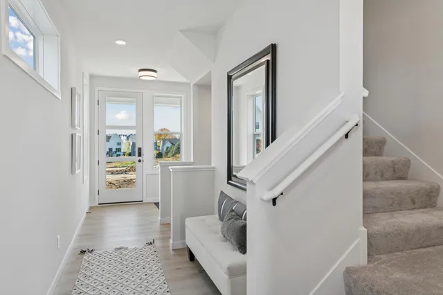 $649,900 | 10030 Corral Way, Victoria, MN 55318