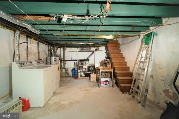 $1,500 | 3265 Salmon Street, Philadelphia, PA 19134