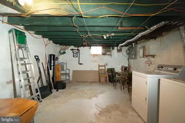 $1,500 | 3265 Salmon Street, Philadelphia, PA 19134