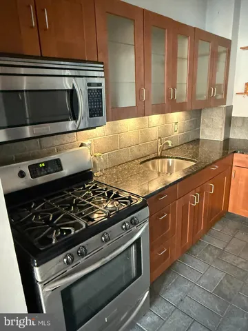 $1,600 | 3265 Salmon Street, Philadelphia, PA 19134