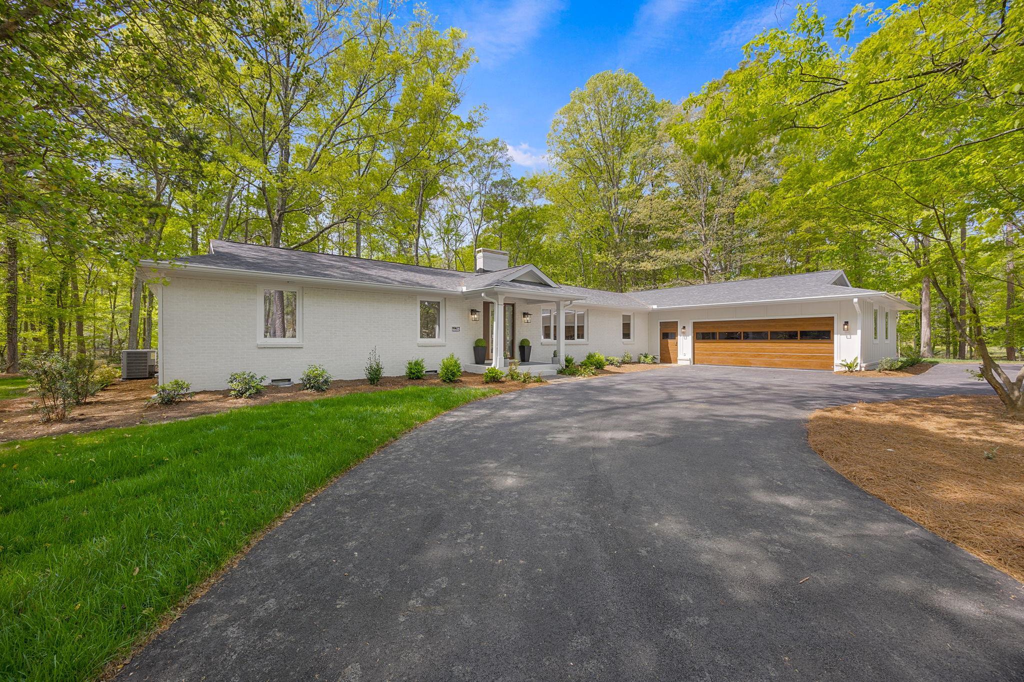 128 Edgecombe Road Spartanburg, SC 29307 - Photo 3 of 50