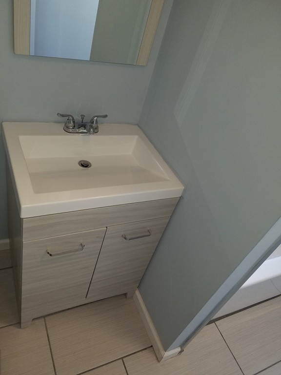 67 Brunswick Street Springfield, MA 01108 - Photo 7 of 13