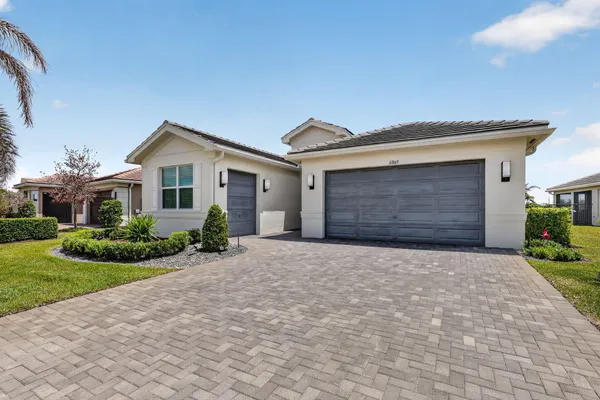 $750,000 | 11869 Southwest Poseidon Way, Port St. Lucie, FL 34987