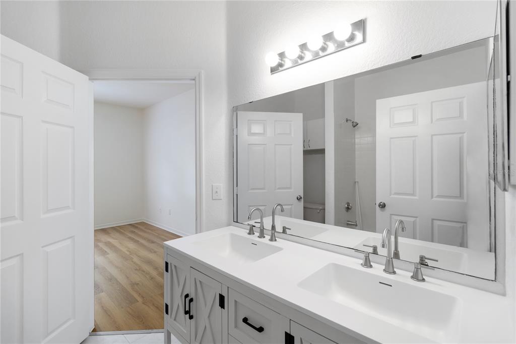 3599 Conroy Road, Unit 915 Orlando, FL 32839 - Photo 18 of 29