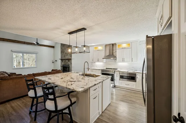 $430,000 | 11166 Hallett Street, Soddy Daisy, TN 37379