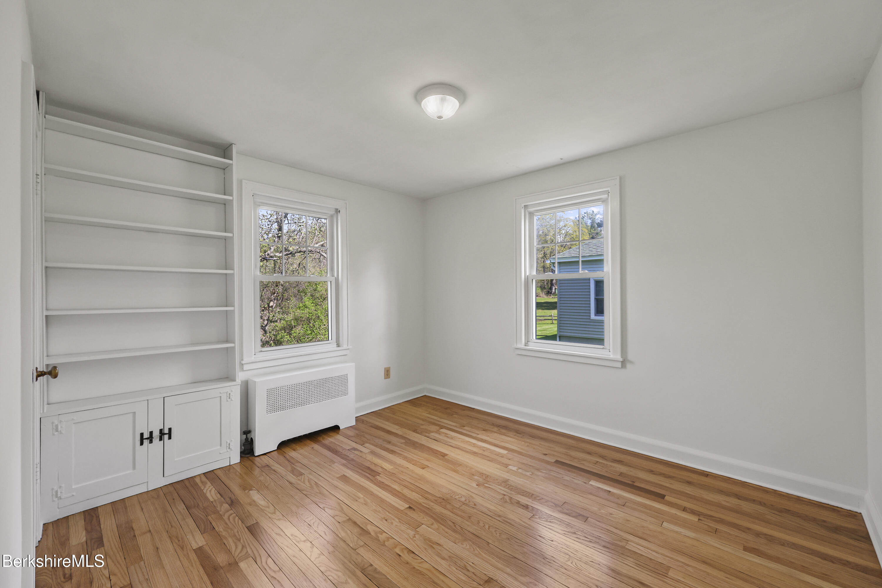194 Eleanor Road Pittsfield, MA 01201 - Photo 17 of 39 95 Bedroom One