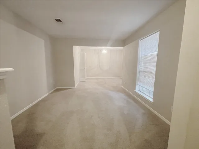 $1,995 | 13 North Deerfoot Circle, The Woodlands, TX 77380