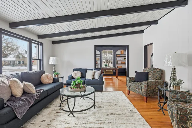 $180,000 | 503 West Palace Row, Geneseo, IL 61254