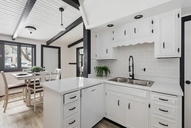 $180,000 | 503 West Palace Row, Geneseo, IL 61254