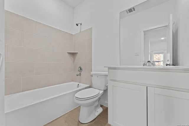 $295,000 | 2323 Fort Davis Pass, Marion, TX 78124