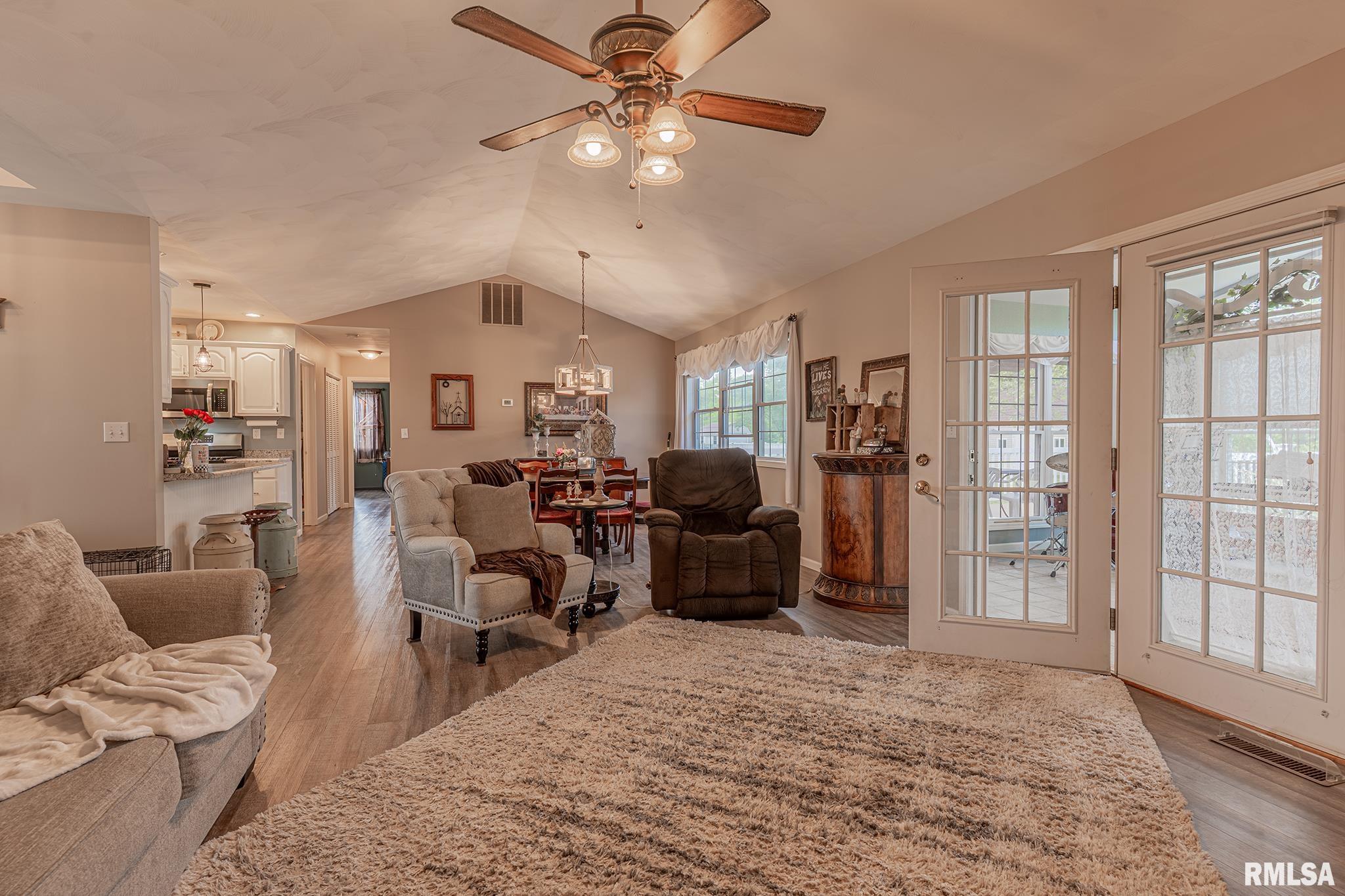 5175 Baker Road Salem, IL 62881 - Photo 13 of 42