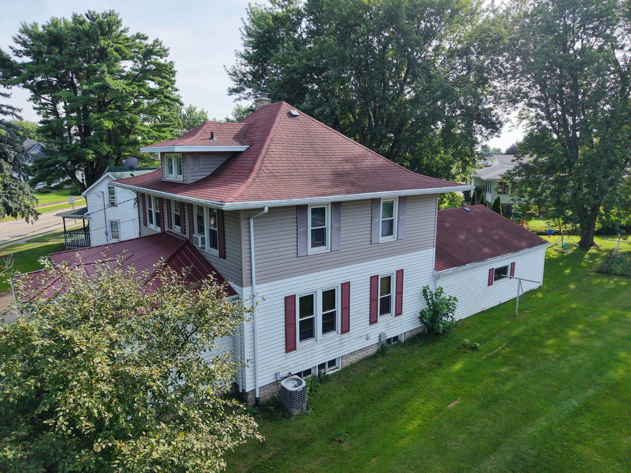 413 South Tyler Street Lancaster, WI 53813 - Photo 37 of 40 Gallery Image 37