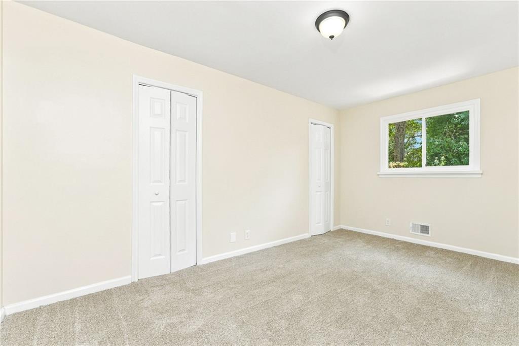 2576 Glenrock Drive Decatur, GA 30032 - Photo 9 of 17 Gallery Image 9