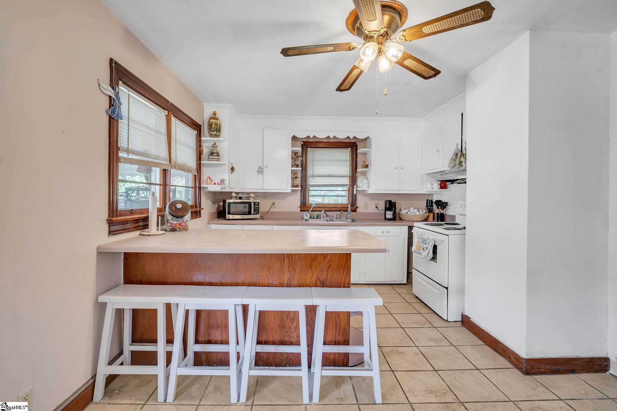 301 Preston Street Easley, SC 29640 - Photo 11 of 25 Gallery Image 11