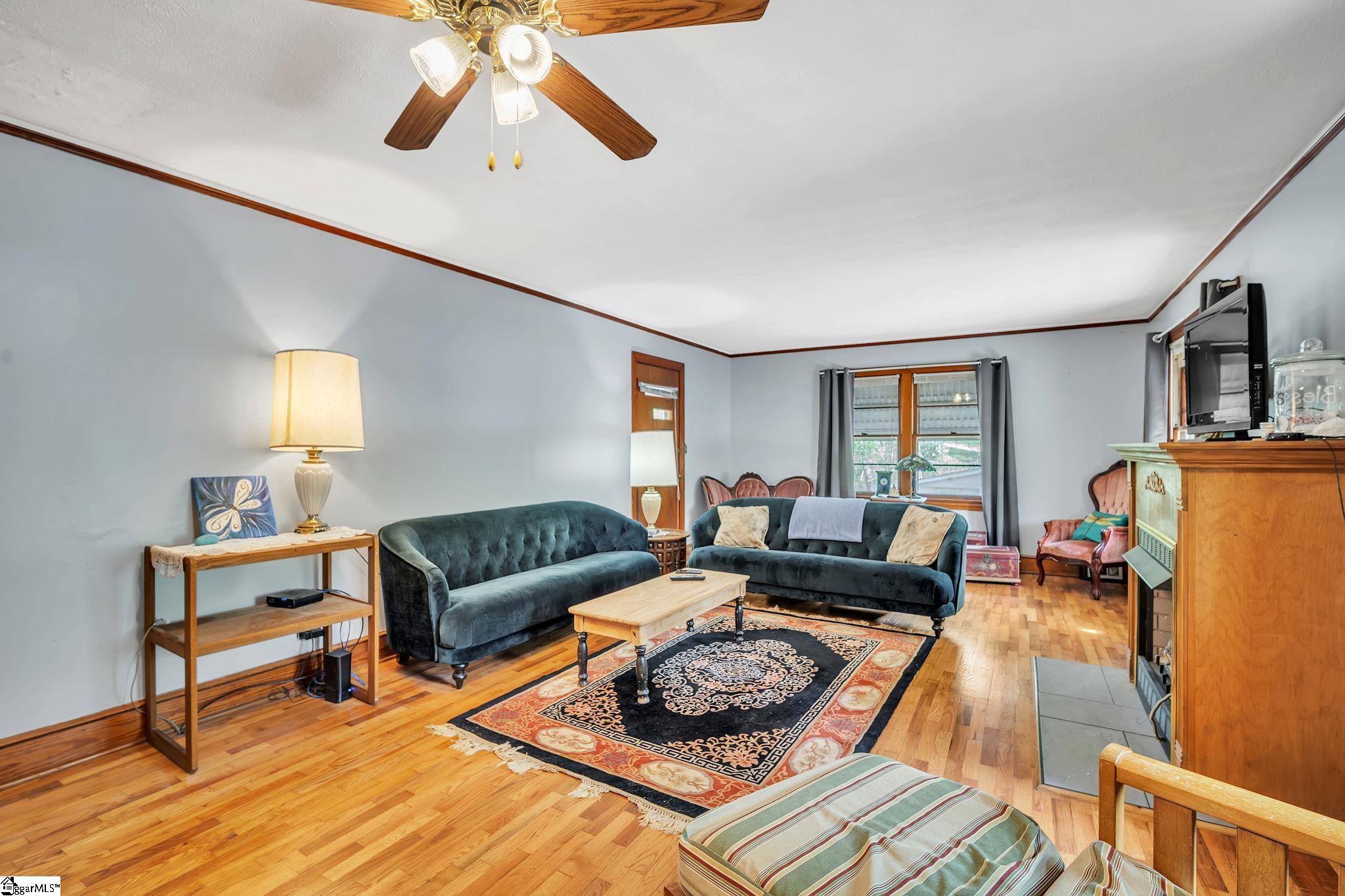 301 Preston Street Easley, SC 29640 - Photo 2 of 25 Gallery Image 2