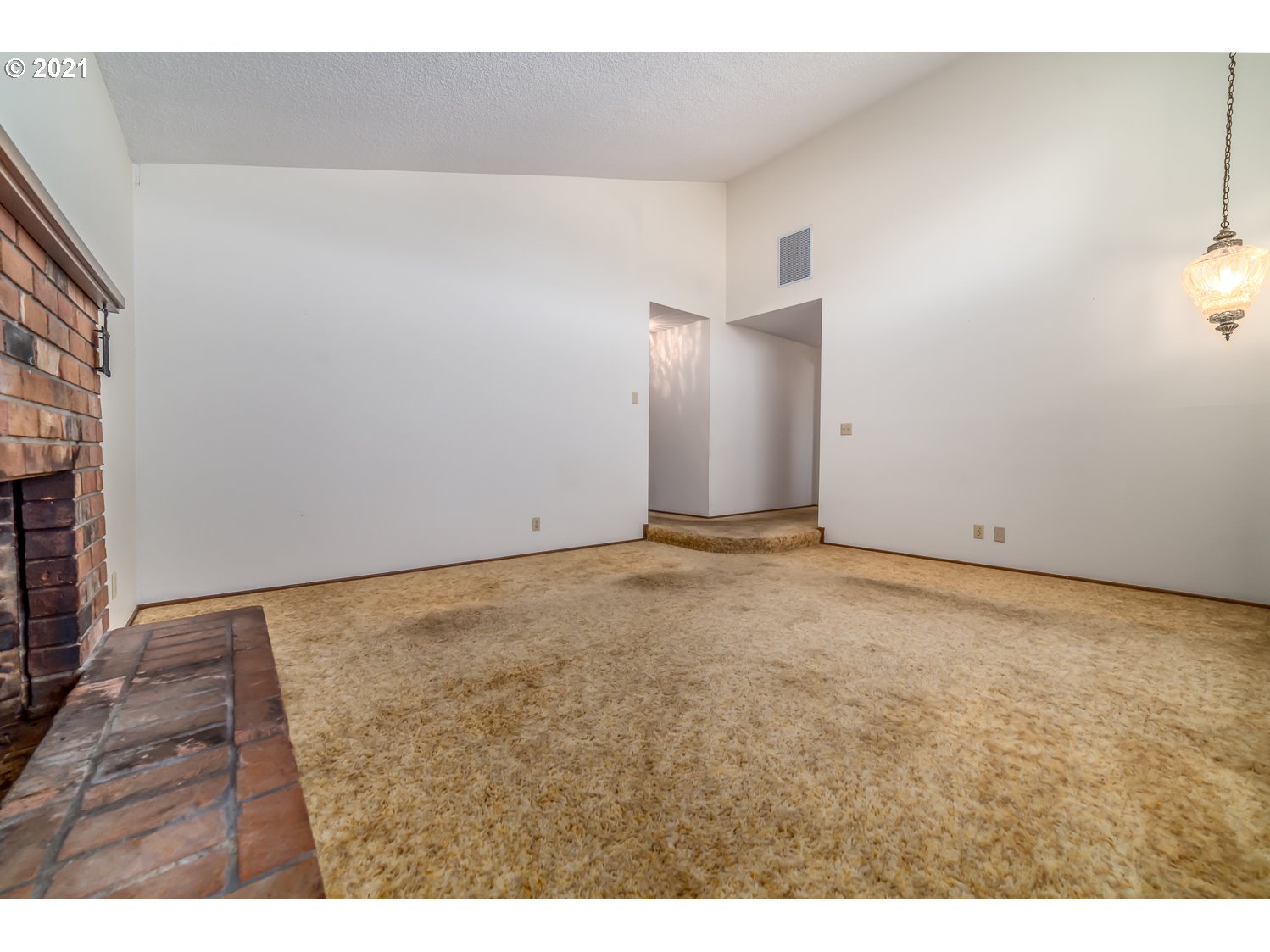 1008 55th Place Springfield, OR 97478 - Photo 14 of 29 Gallery Image 14