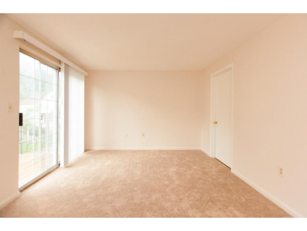 16 East Ridge Road, Unit 16 Merrimack, NH 03054 - Photo 11 of 21