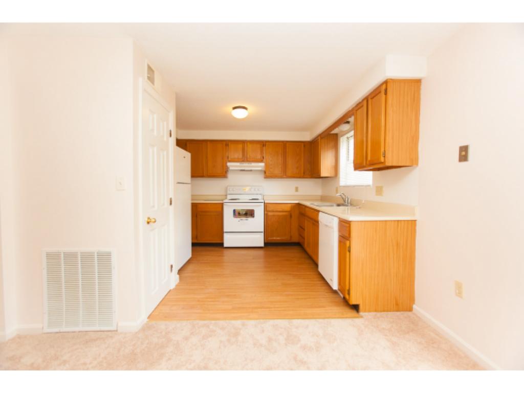 16 East Ridge Road, Unit 16 Merrimack, NH 03054 - Photo 8 of 21