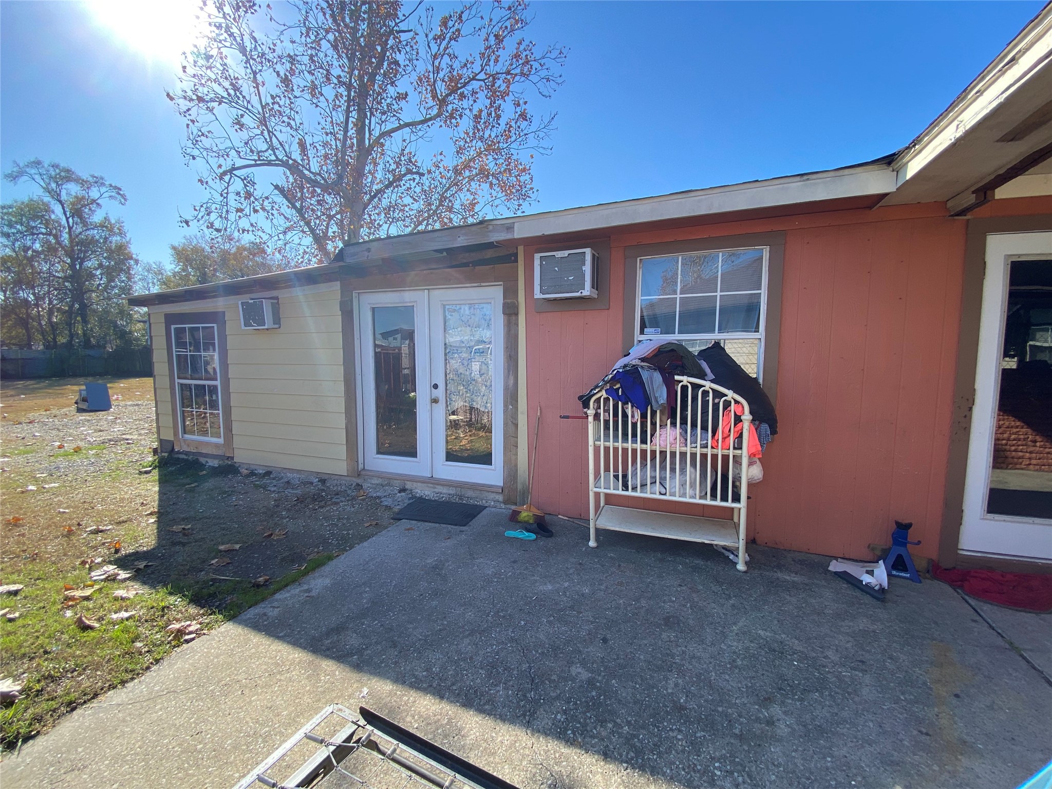 3147 Golfcrest Boulevard Houston, TX 77087 - Photo 20 of 27 a view of a house with a yard and porch