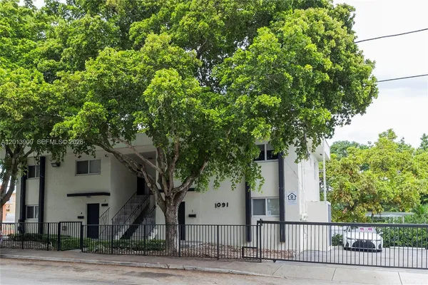 $2,250 | 1091 Southwest 4th Street, Unit 1, Miami, FL 33130