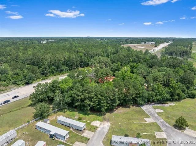 a view of an outdoor space and a yard