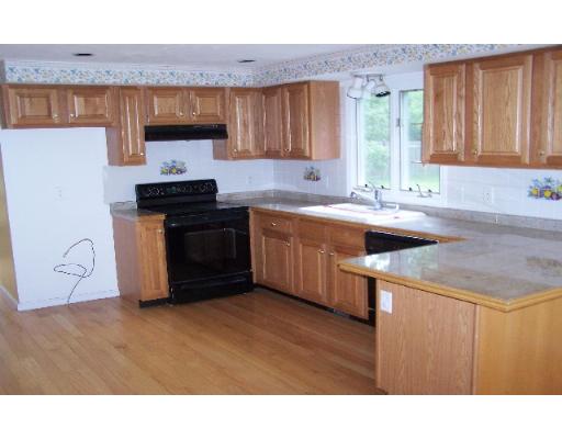 94 R Manomet Point Road Plymouth, MA 02360 - Photo 3 of 3 Gallery Image 3