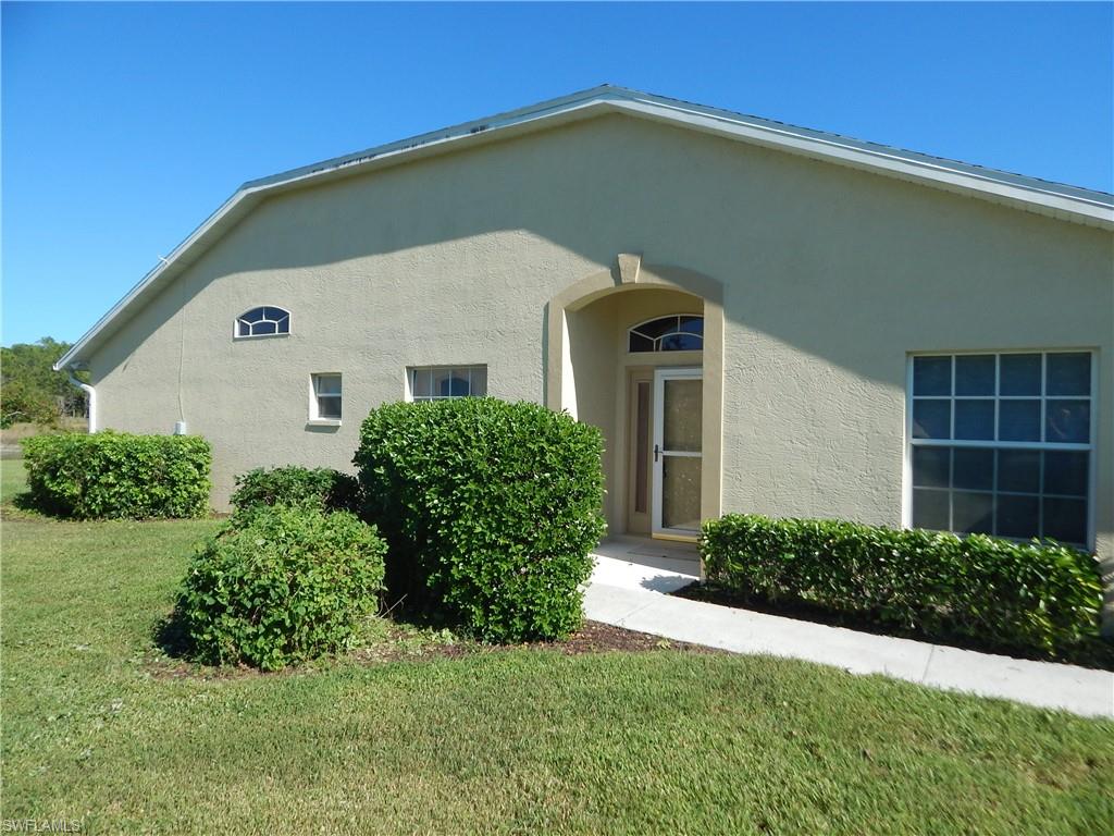 5390 Whitten Drive Naples, FL 34104 - Photo 2 of 18