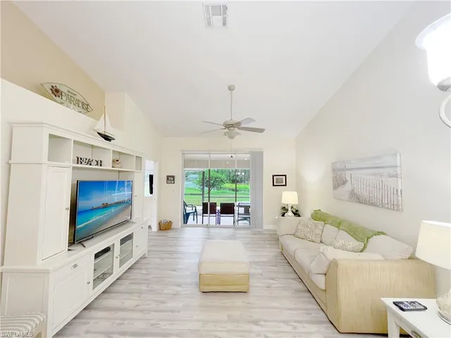 $4,500 | 5390 Whitten Drive, Naples, FL 34104