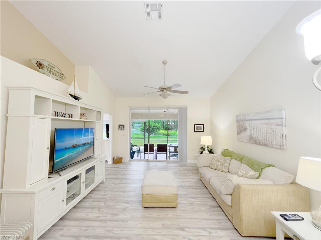 5390 Whitten Drive Naples, FL 34104 - Photo 4 of 18