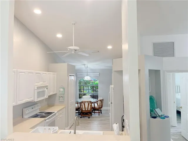 $4,500 | 5390 Whitten Drive, Naples, FL 34104