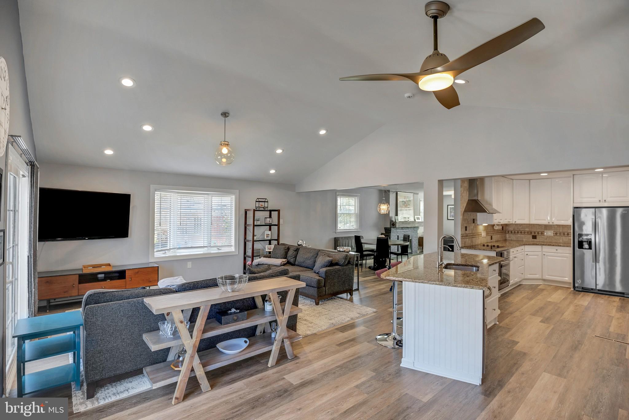 1326 Carol Road Jenkintown, PA 19046 - Photo 15 of 33 Family Room