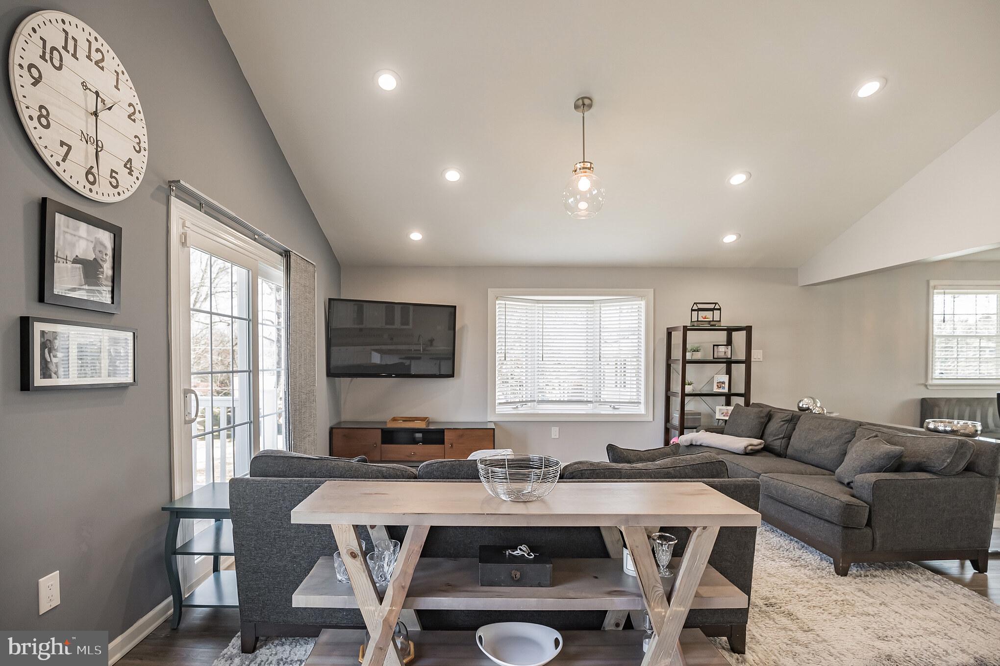 1326 Carol Road Jenkintown, PA 19046 - Photo 17 of 33 Family Room