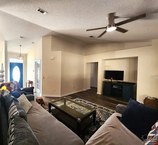 $395,000 | 10754 Crosscut Drive, Pensacola, FL 32506