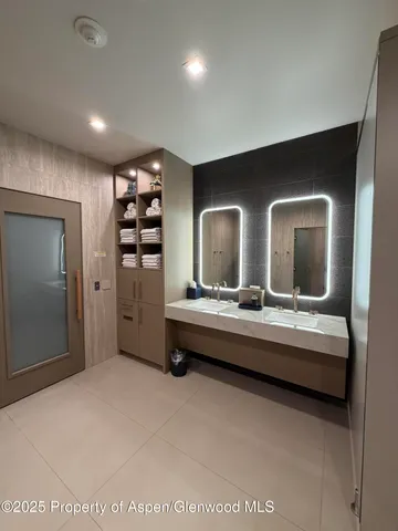 $3,199,000 | 425 Wood Road, Unit 43, Snowmass Village, CO 81615