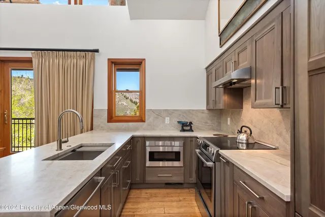$3,199,000 | 425 Wood Road, Unit 43, Snowmass Village, CO 81615