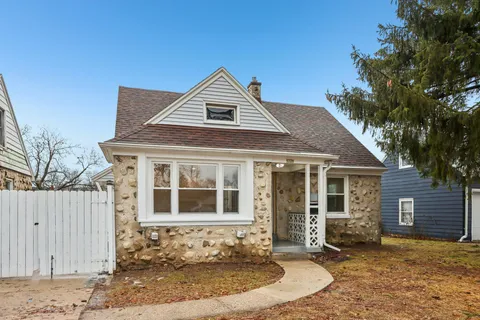 $215,000 | 5129 North 62nd Street, Milwaukee, WI 53218