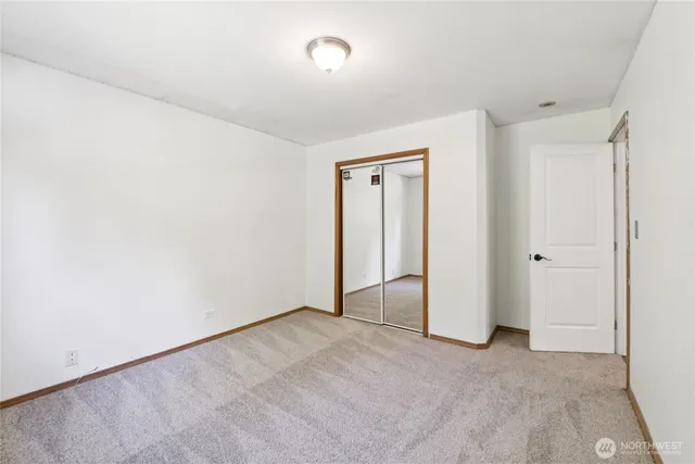 $795,000 | 8717 East Meadow Lake Drive, Snohomish, WA 98290