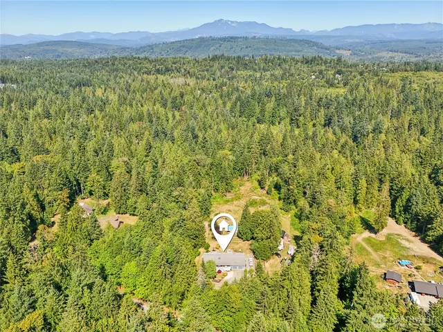 $795,000 | 8717 East Meadow Lake Drive, Snohomish, WA 98290