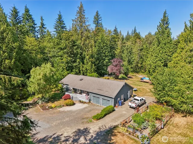 $795,000 | 8717 East Meadow Lake Drive, Snohomish, WA 98290